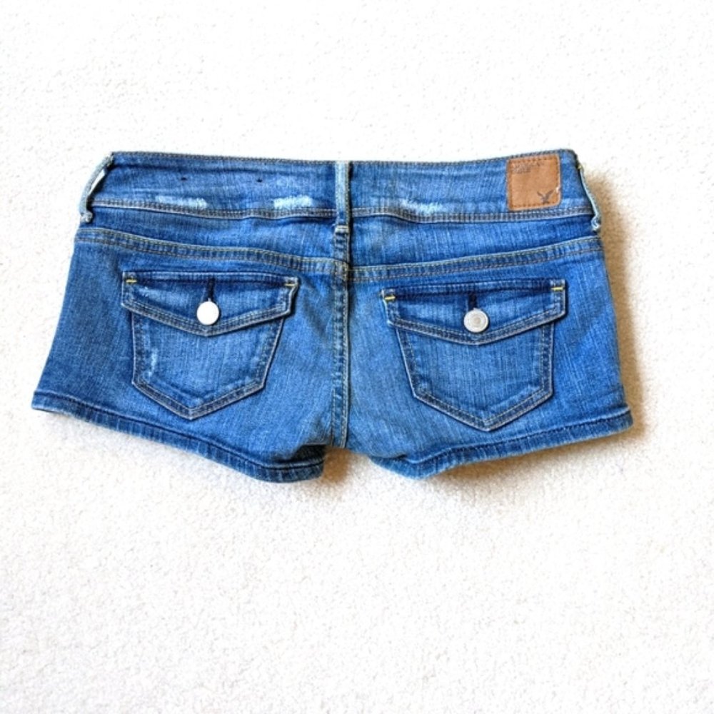 American Eagle Outfitters stretch jean shorts Sz. 00